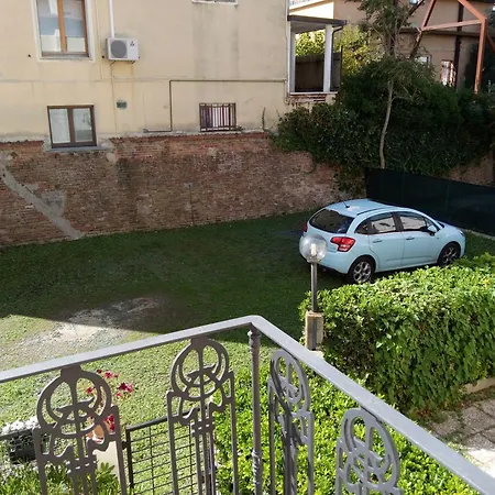 Da Gina Nocleg ze śniadaniem 3*