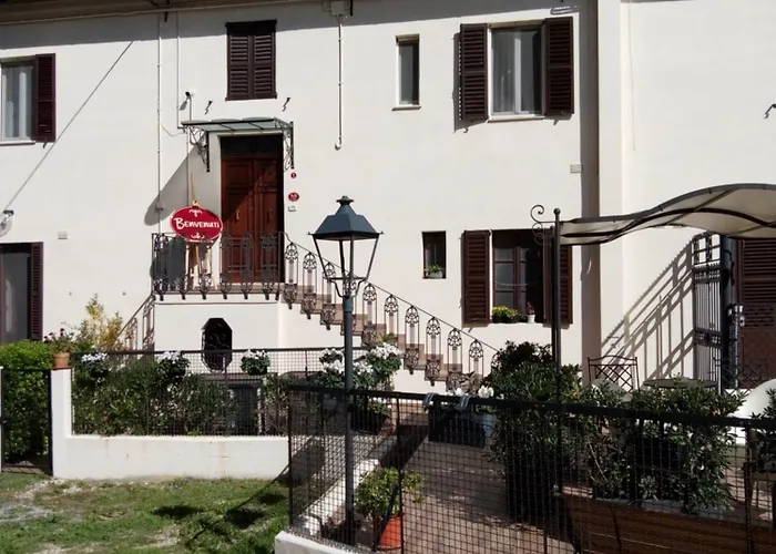 Couette-café Da Gina 3*